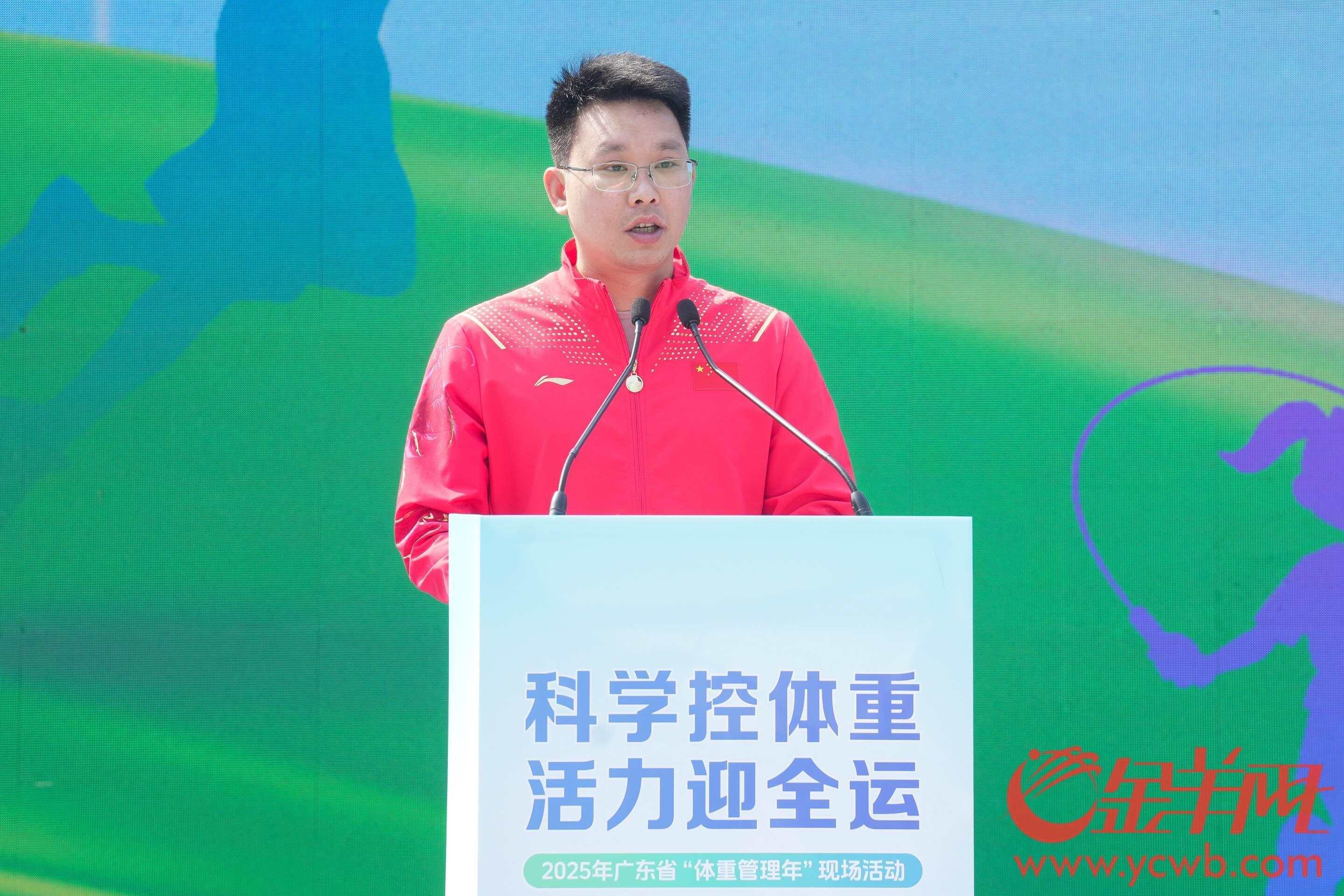 到“健康腰”：一场全民行动的序章CQ9电子游戏平台从“小蛮腰”(图7)