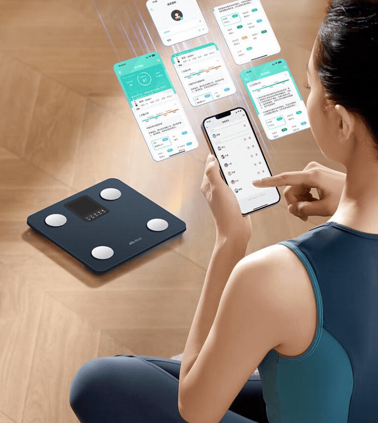 行榜助你精准掌控身体数据美的、PICOOC、云麦等10款秤横评！CQ9电子中国网站2025年体脂称买哪个品牌好？十大品牌体脂称排(图3)