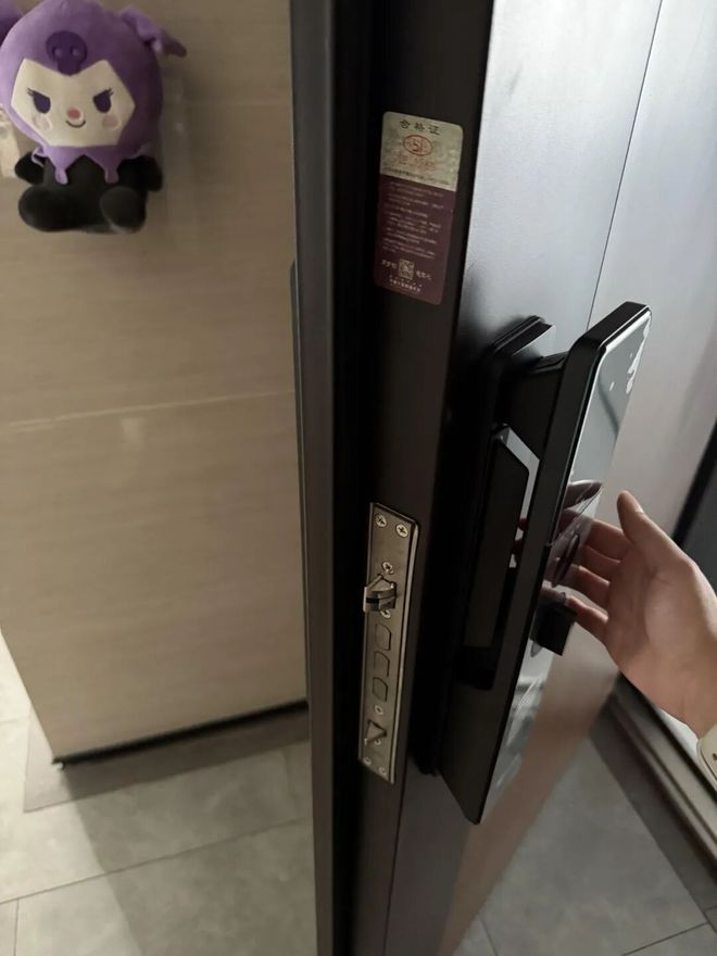 退出中国家庭？听听开锁师傅实话实说CQ9电子中国网站“智能锁”正逐渐(图11)