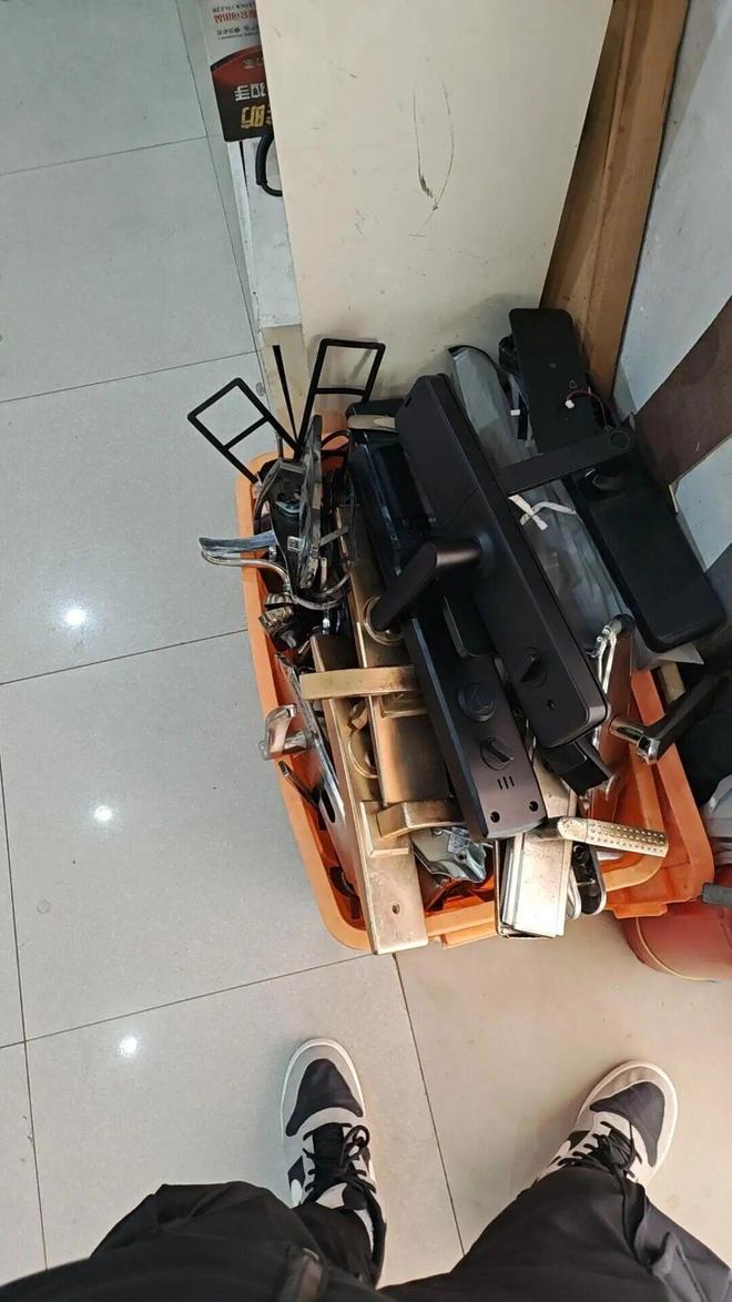 退出中国家庭？听听开锁师傅实话实说CQ9电子中国网站“智能锁”正逐渐(图5)